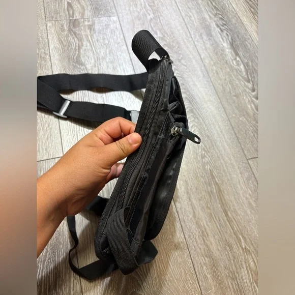 Black Men's  Bag - Picture 8 of 10